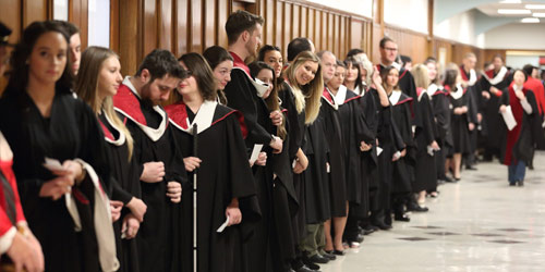 Card graduation line-up